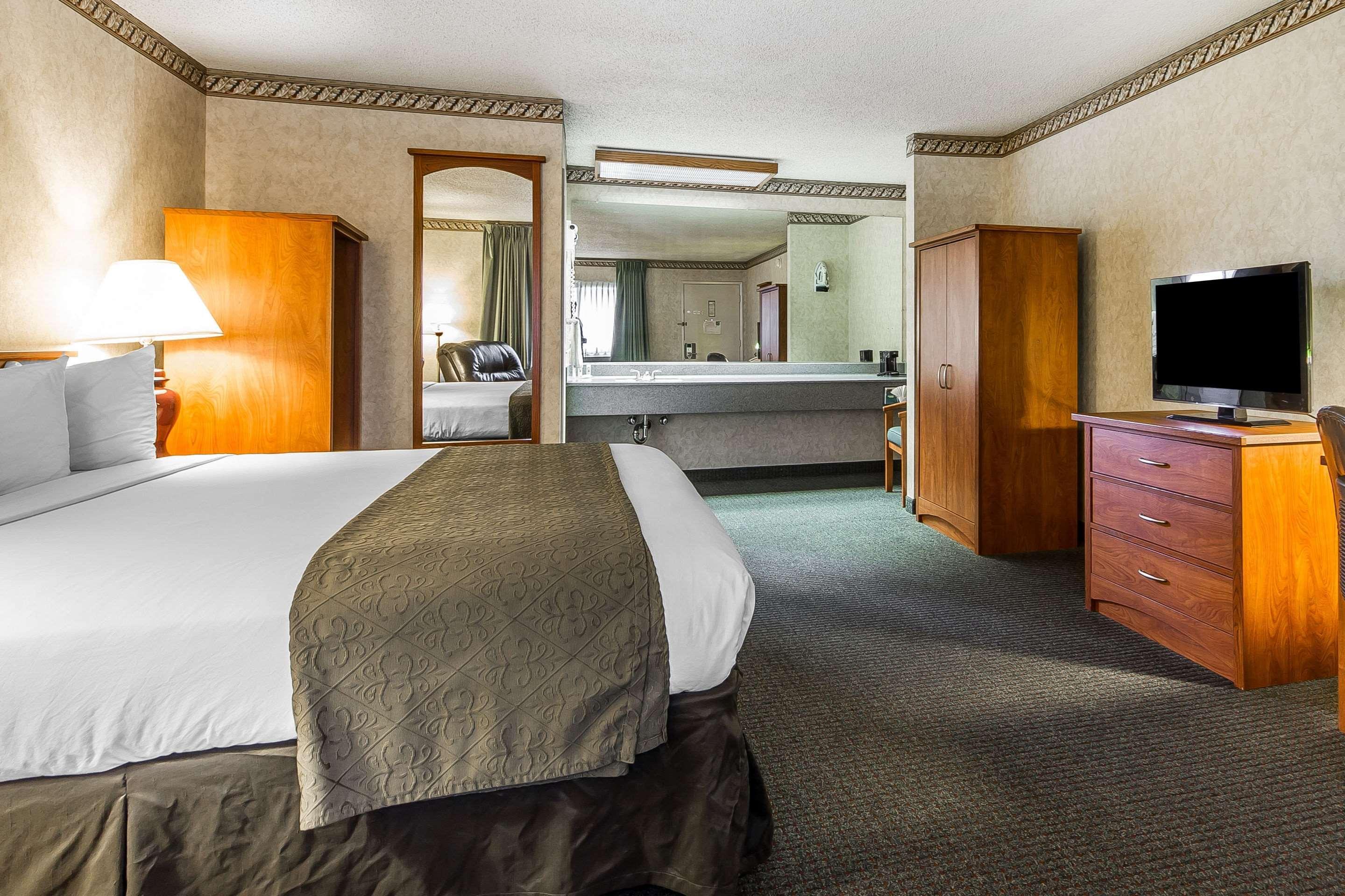 Quality Inn & Suites Silicon Valley Santa Clara Eksteriør bilde