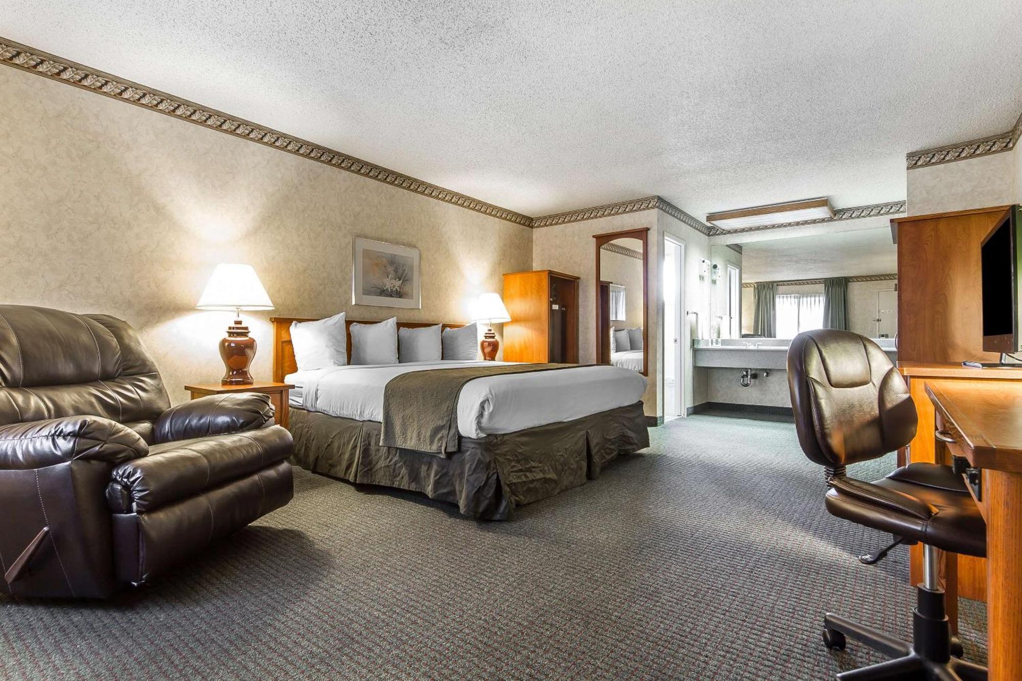Quality Inn & Suites Silicon Valley Santa Clara Eksteriør bilde